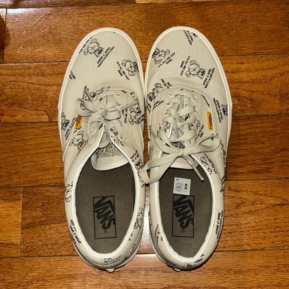 Brand new Vans sneakers!
